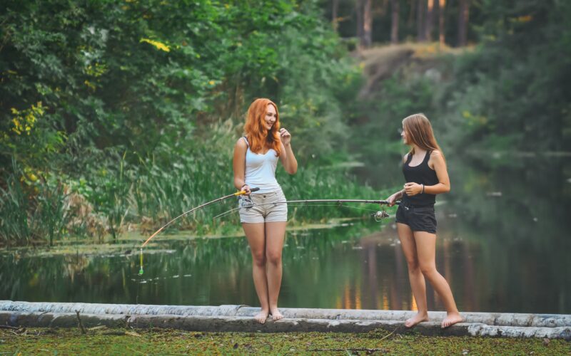 Ommerland, gelegen in de weelderige bossen van Ommen in Nederland, biedt meer dan alleen een plek om te overnachten – het is een bestemming waar natuur, avontuur en ontspanning samenkomen. Of u nu een gezinsvakantie, een romantisch uitje of een actieve outdoorvakantie plant, Ommerland biedt de perfecte omgeving om even te ontsnappen aan de dagelijkse sleur en weer in contact te komen met de natuur.